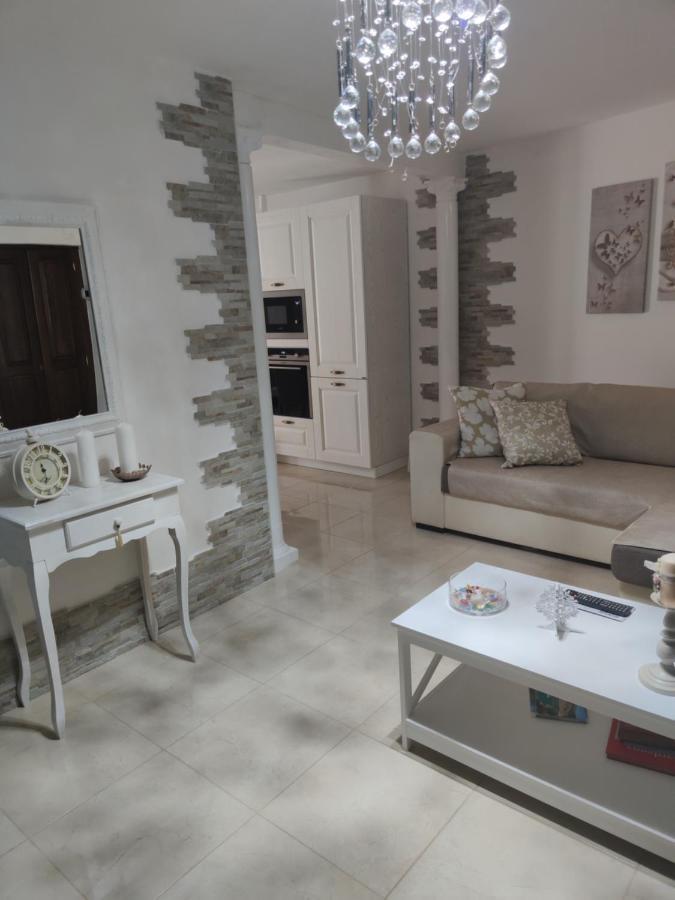 La Casa Delle Rose 1 Hébergement de vacances Giba