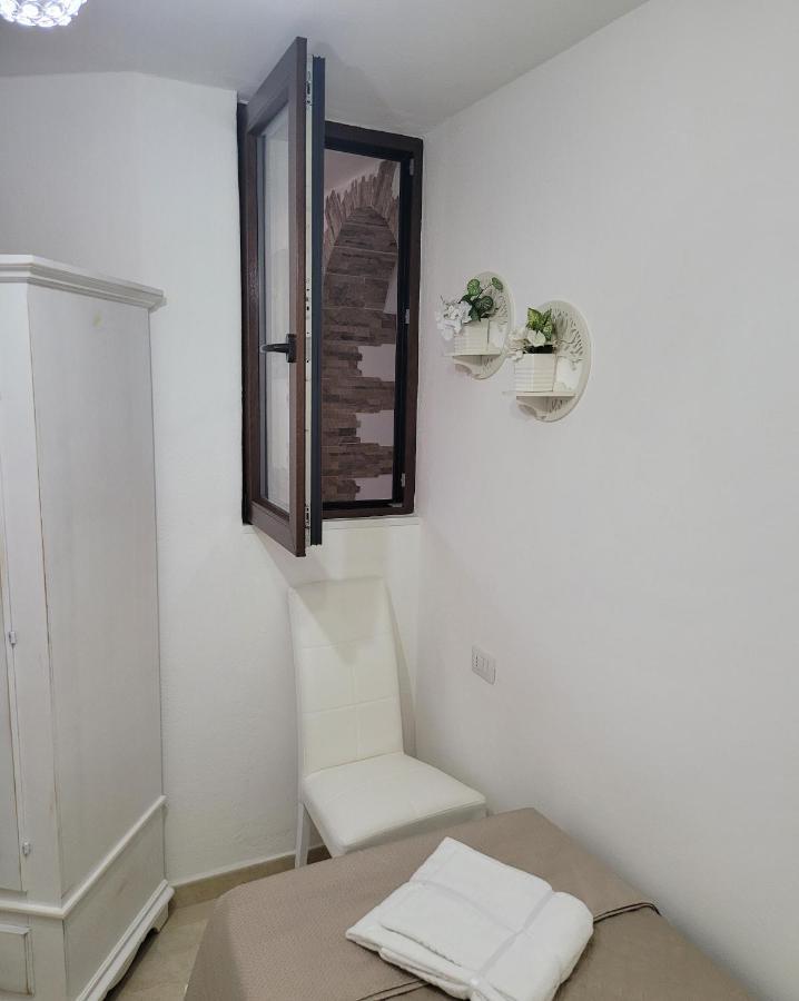 La Casa Delle Rose 1 * Giba